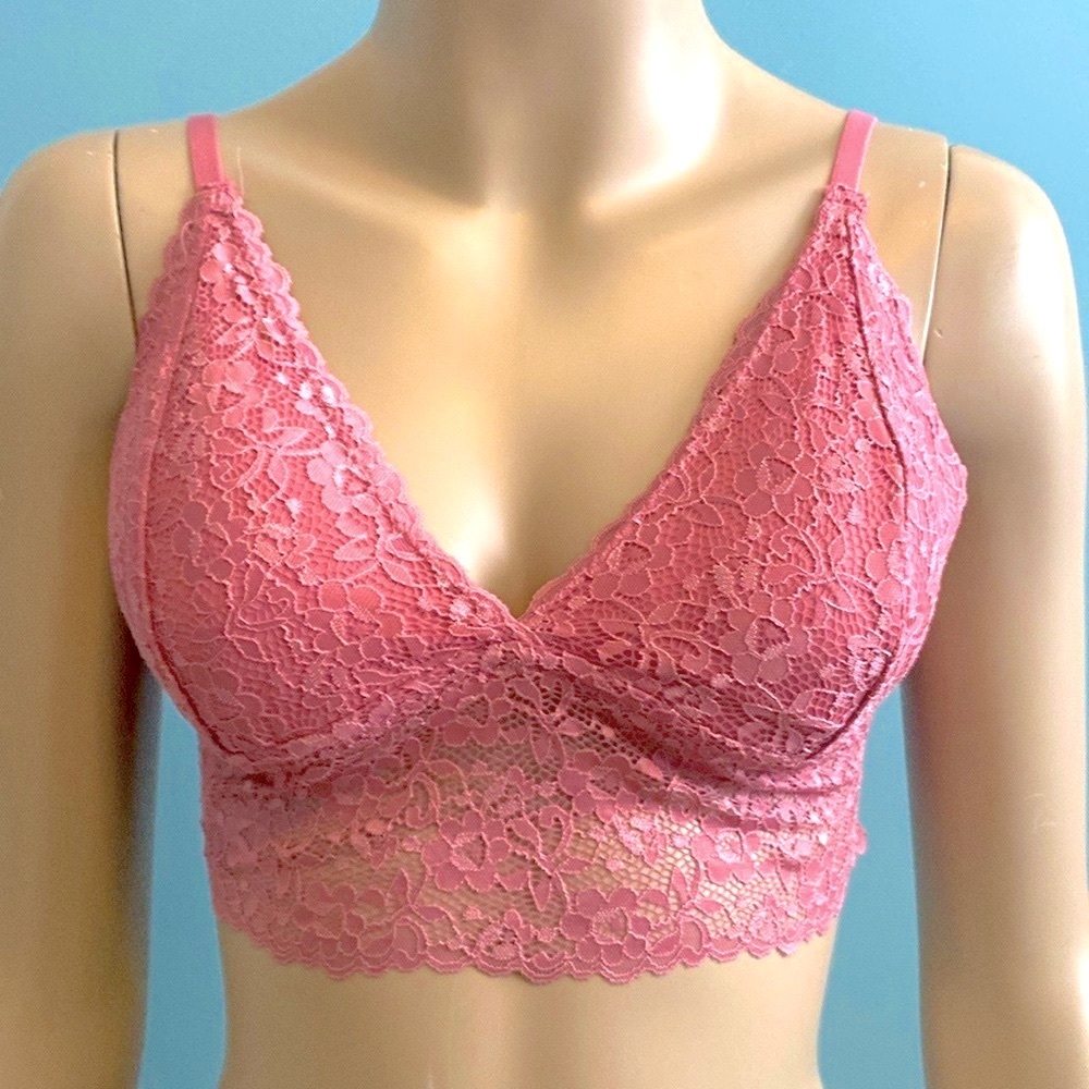 XOXO PINK LACE BRALETTE